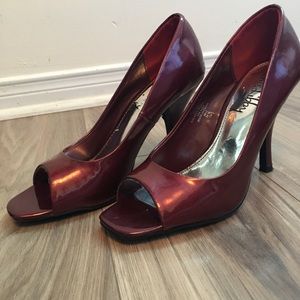 Red wine hells cocktail shoes US7